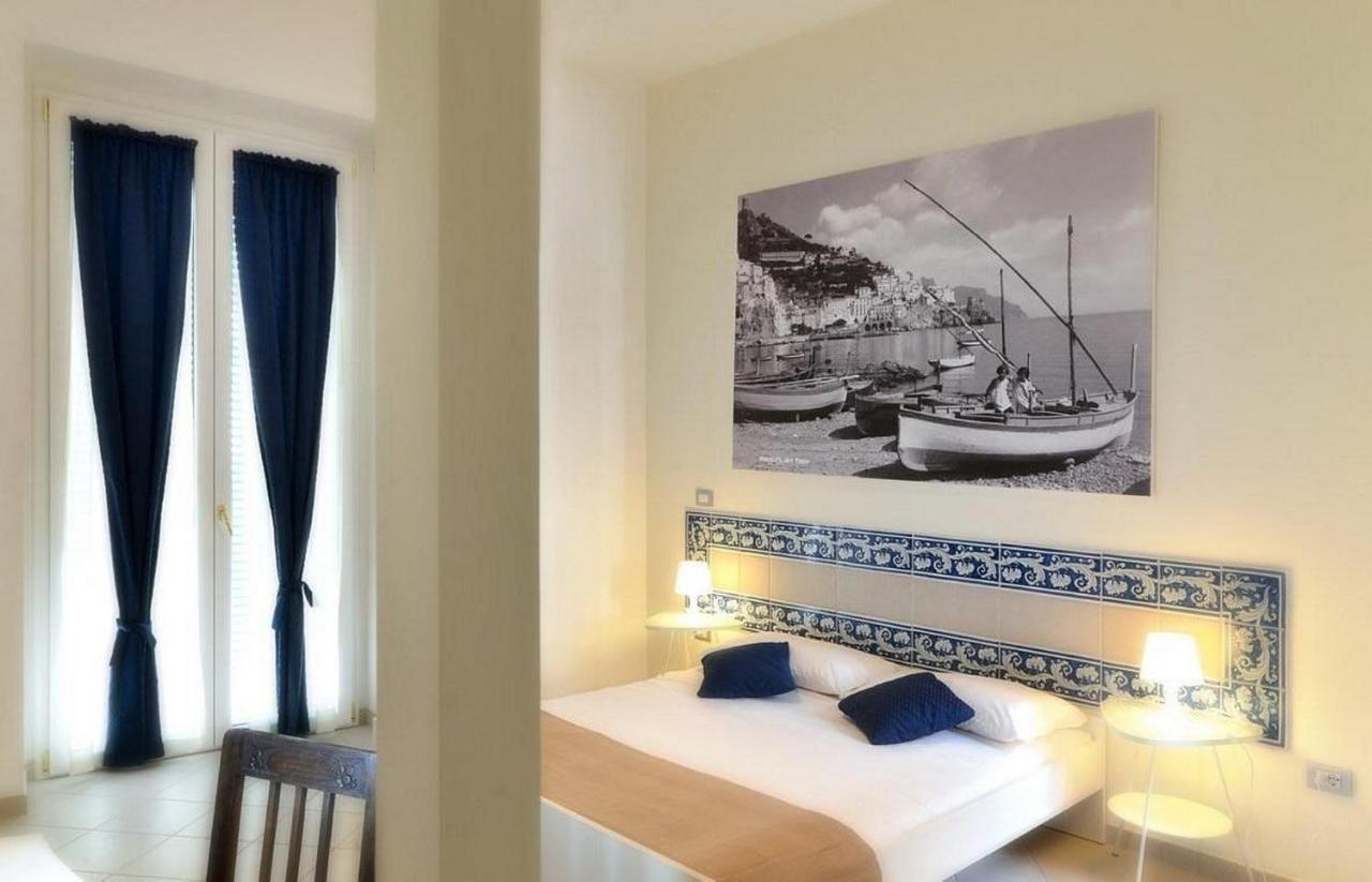 Santi E Saraceni Rooms Salerno Kültér fotó